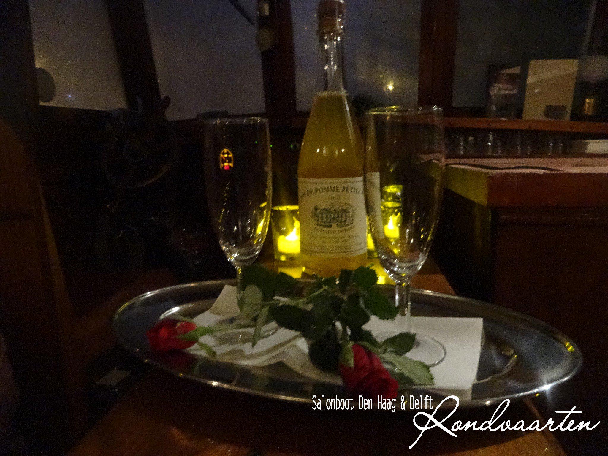 Historisches Salonboot